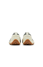 Nike Moon Shoe SP
Jacquemus Alabaster