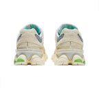 New Balance 9060 - Bricks & Wood