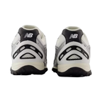 New Balance 204L Silver Metallic Black